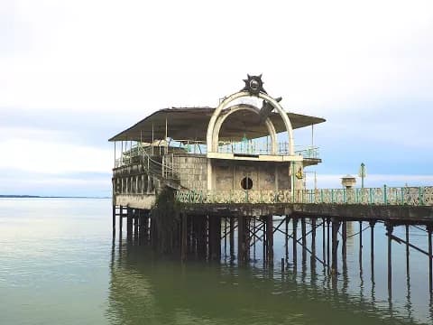 Яхт-Клуб