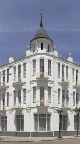 Колоннада